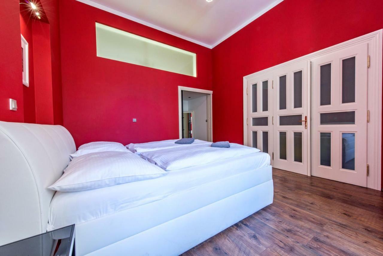 ✰Downtown Grand Apartment - Old Town Top Location✰ Prága Kültér fotó