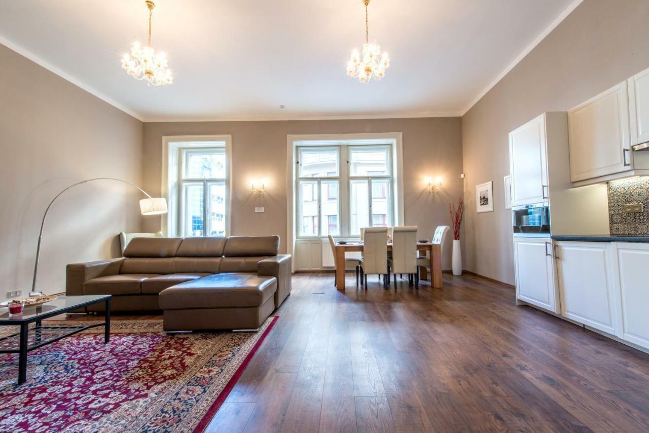 ✰Downtown Grand Apartment - Old Town Top Location✰ Prága Kültér fotó