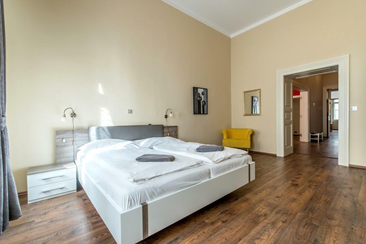 ✰Downtown Grand Apartment - Old Town Top Location✰ Prága Kültér fotó
