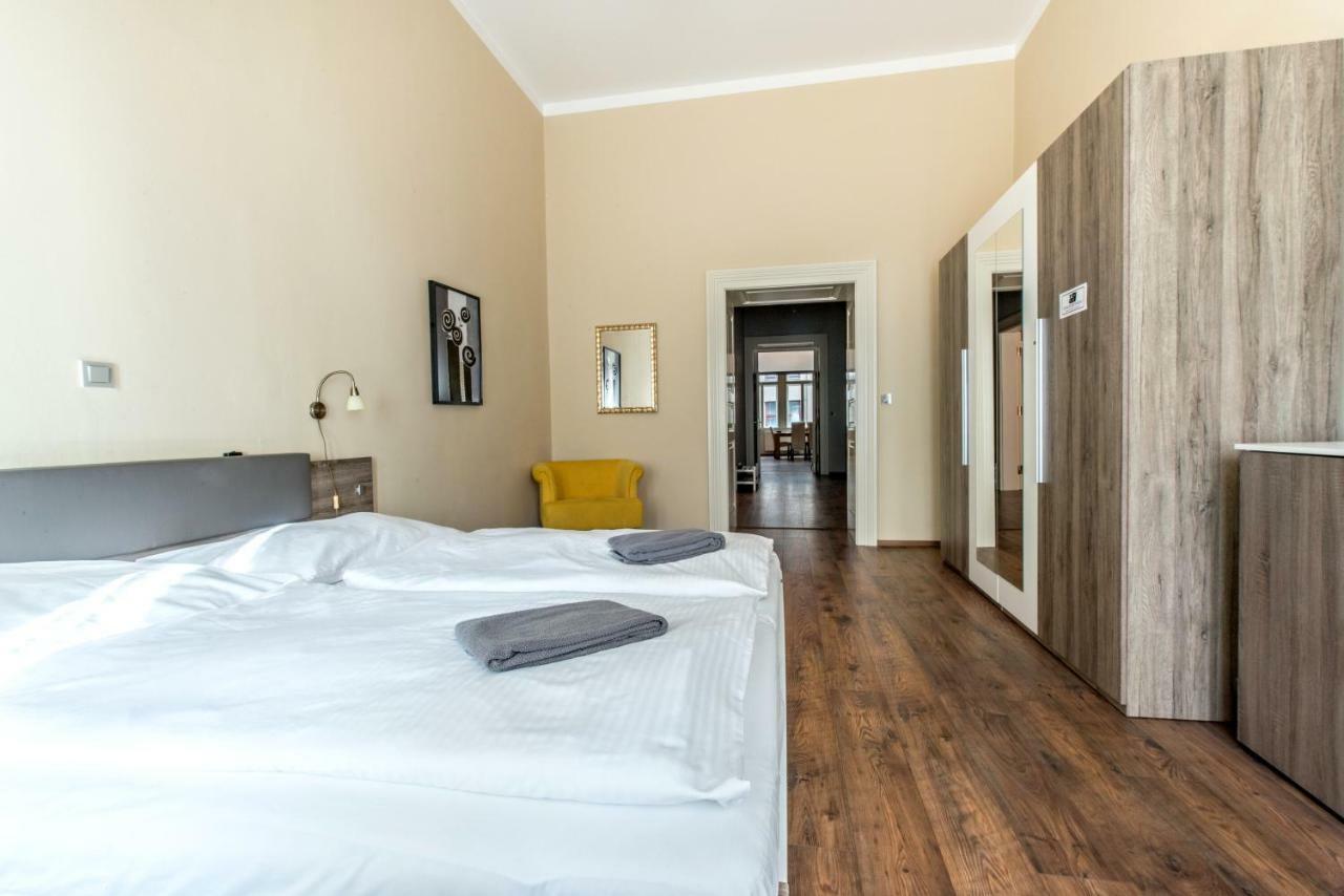 ✰Downtown Grand Apartment - Old Town Top Location✰ Prága Kültér fotó